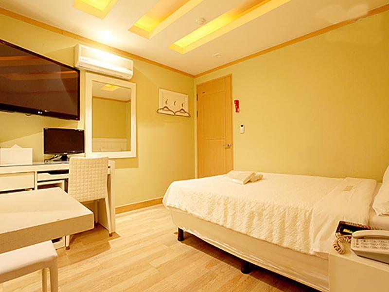Sinyoung Motel Seoul Bagian luar foto